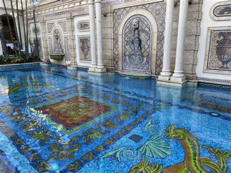 versace architecture